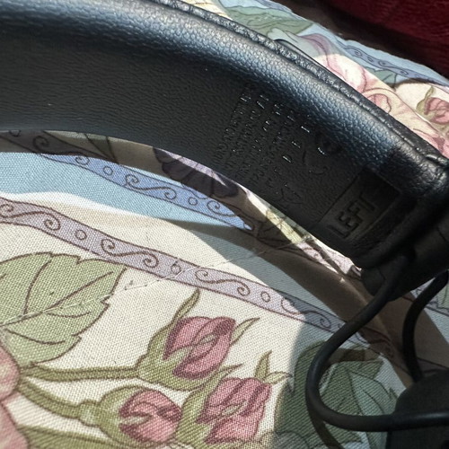 Marshall Major wireless headphones new