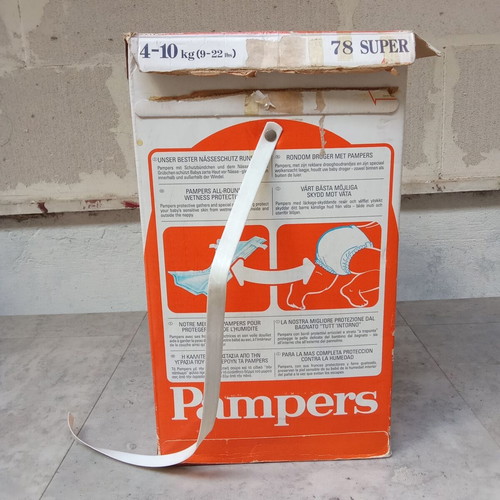 Collectible rare Pampers box used, PASOK 1980s