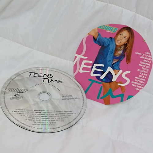 CD with 15 lively foreign songs like new