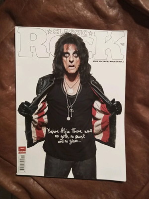 Classic Rock Magazine November 2006 used