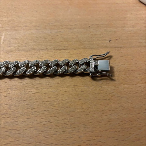 Bracelet with rhinestones like new, silver
