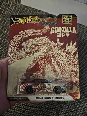 Hot Wheels Nissan Skyline GT-R BNR34 new sealed with protector