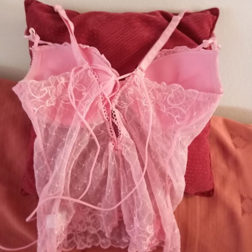 Luna negligee in pink like new
