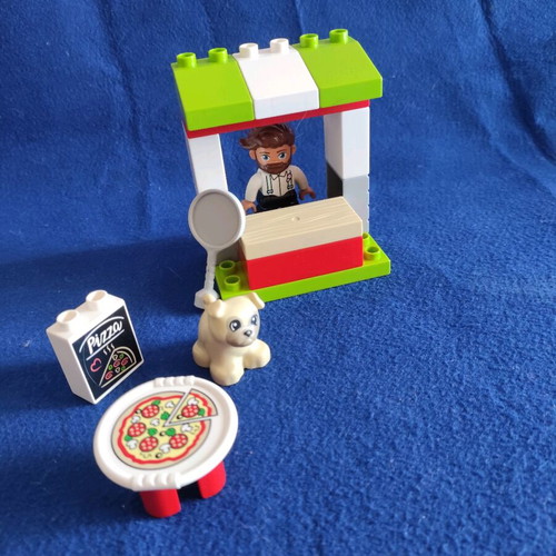 Lego 10927 Pizza Stand like new