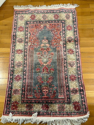 Handmade Turkish wool rug used, 138x88 cm