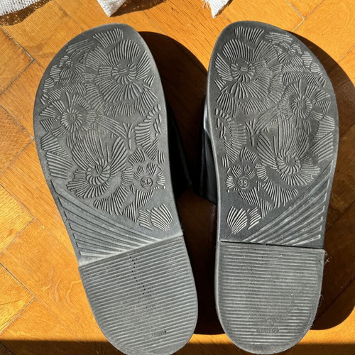 Classic Black Genuine Leather Slide Sandals used, sizes 38-39