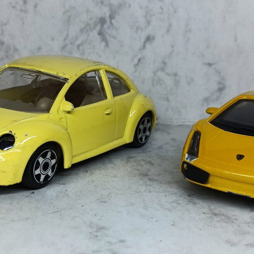 Burago and Maestro Toy Cars like new, 1/43 scale VW Beetle and Lamborghini Gallardo