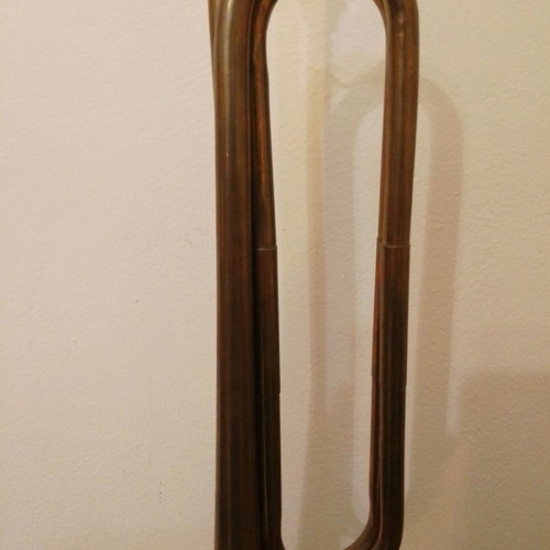 Bronze vintage bugle used, length 47cm