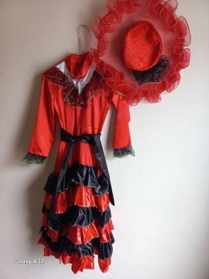 Αποκριάτικη στολή Σπανιόλα για 7-10 χρονών σαν καινούργια