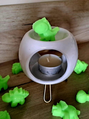 Wax melts χειροποίητα, πακέτο 10, κερί σόγιας με άρωμα αχλάδι σε σχήμα δεινοσαύρων