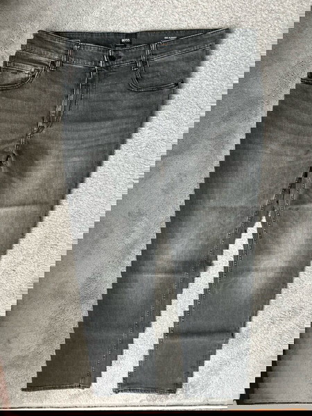 Hugo Boss 050 Albany Relaxed Fit 33