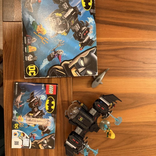 Batman Bat Sub and the Underwater Clash LEGO set 76116