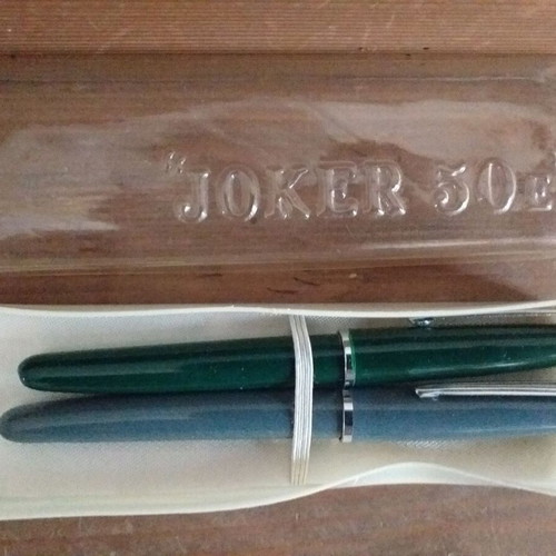 Joker50E collectible pens set of 2 with Worldqueen gold tip