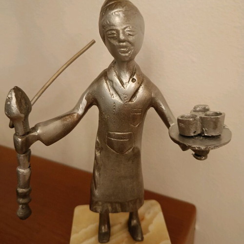 Metal sculpture from the Middle East like new, 19th century antique