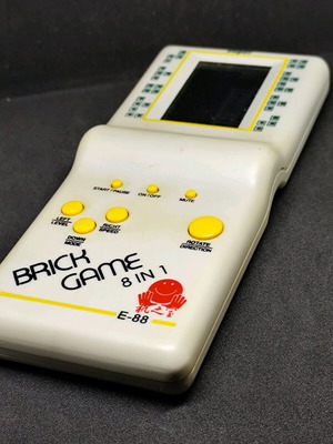 Tetris Vintage Brick Game E-88 (8 in 1) like new