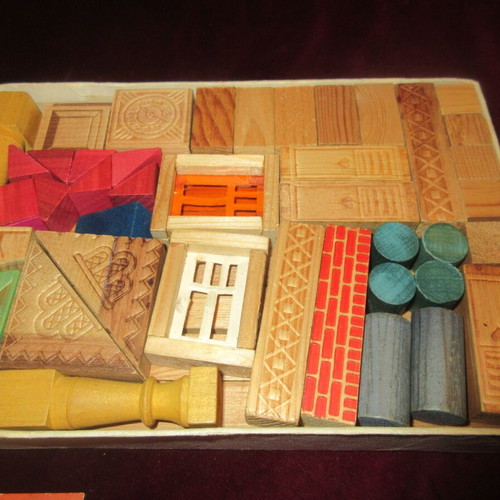 Greek Construction Wooden Lithograph Toy box 60s like new