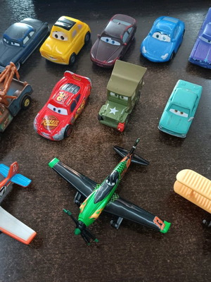Παιχνίδια Disney Cars 1/2 και Planes μεταχειρισμένα