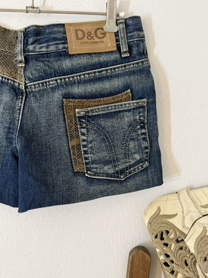 Dolce & Gabbana snakeprint washed mini jean shorts XS/S like new