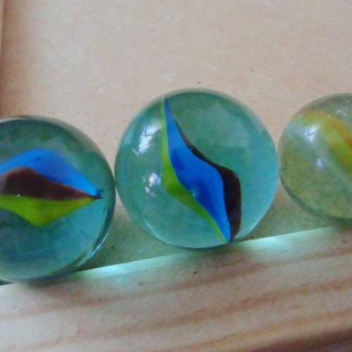 Vintage Glass Marbles Collection 90s, like new, 120 small + 3 large