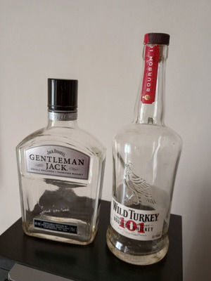 Special bottles used, set of 4, empty