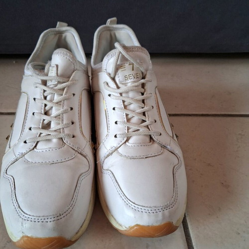 Seven sneakers used, size 37, white with gold details