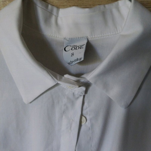 Shirt dress like new with embroidery and denim hem S/M white blue