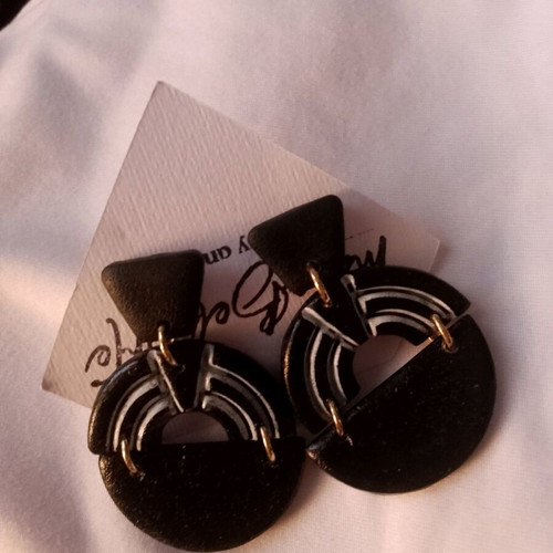 Handmade hanging earrings new, black clay