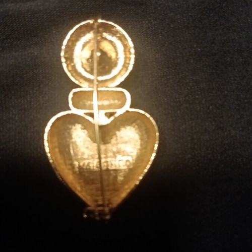 Vintage gold-tone pins new