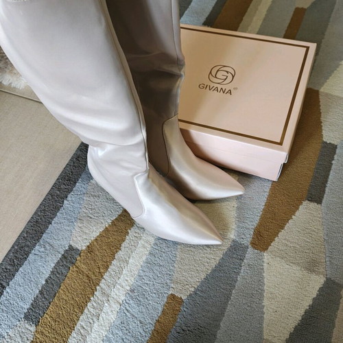 Satin boots new, cream color, size 39