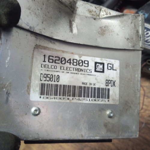 Engine computer for Opel COMBO 16204809 GL used
