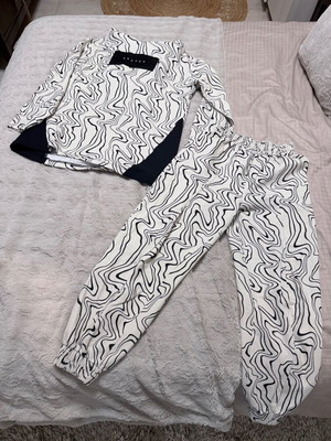 Arpyes tracksuit set like new, white and black, size S/M
