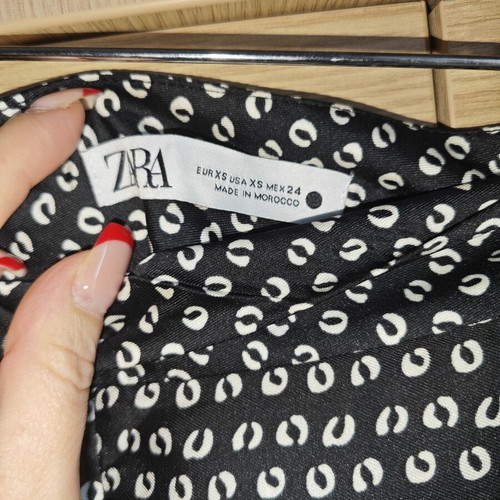 Zara black high-waist pants used, size XS