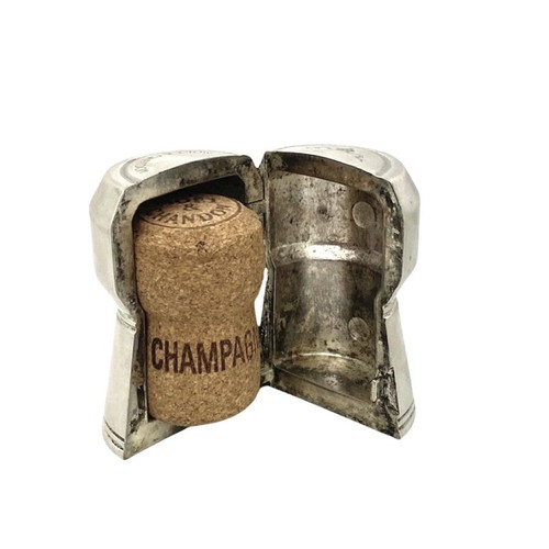 Moet champagne souvenir used