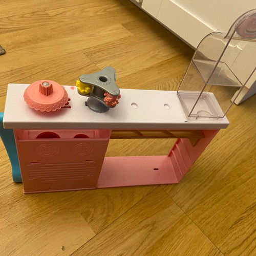 Barbie Pastry Shop Playset like new