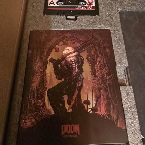 Doom Eternal Collector's Edition PS4 like new with wearable helmet