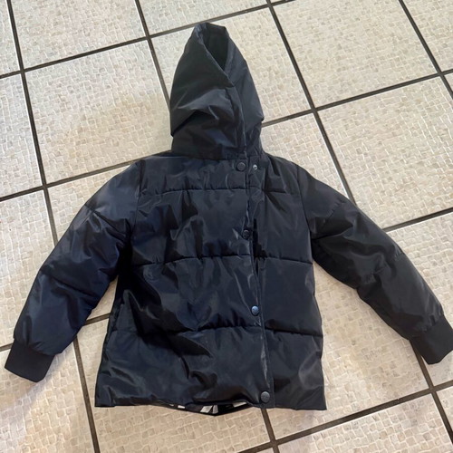 DKNY girls' jacket like new, size 8, wide fit