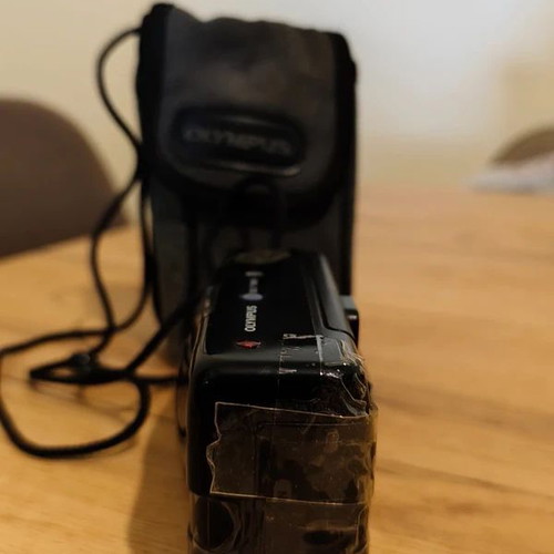 Olympus AF-10 35mm compact analog camera used