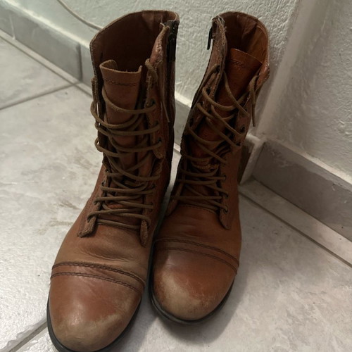Tan boots size 37 all time classic