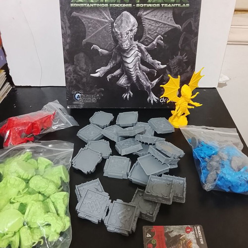 Project Elite Alien Pack expansion pack used with 39 miniatures and tokens