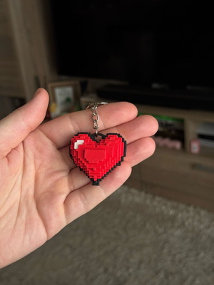 Pixel heart keychain charm new, black and red