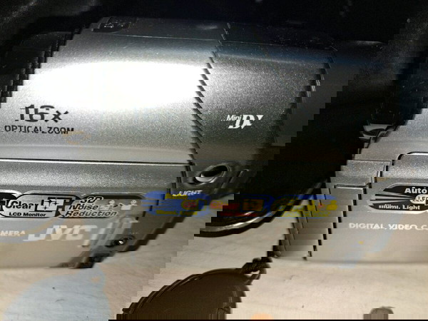 καμερα jvc αχρησιμοποιητη σε θηκη