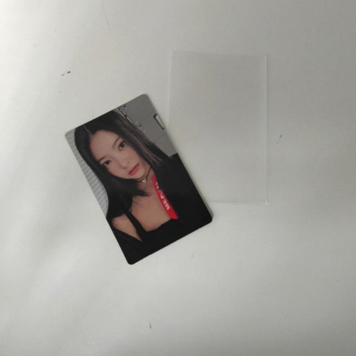 Official Le Sserafim Hong Eunchae card like new