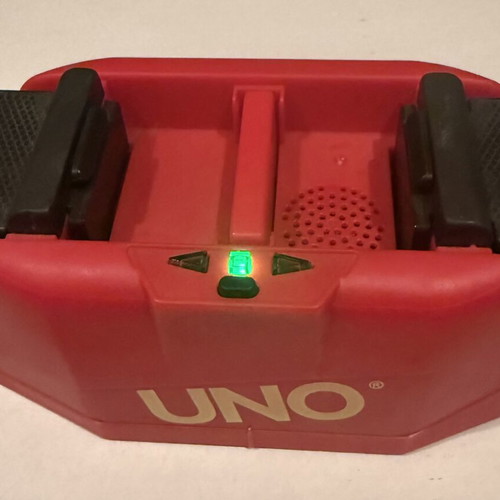 Uno Showdown game like new, functional