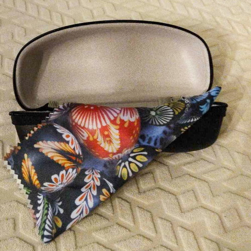 Moritz glasses case with cloth new