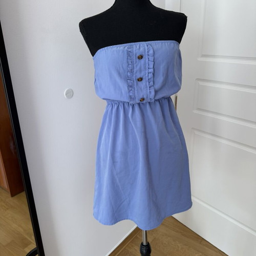 Bik Bok Harbour strapless dress Small like new, light blue