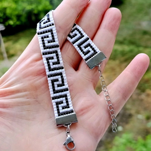 Handmade meander bracelet with Miyuki beads made to order