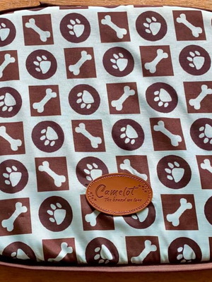 Pet Camelot dog and cat mat like new, 45x30cm