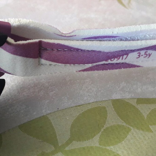 Γυαλιά ηλίου παιδικά Chicco καινούργια, μπλε και μωβ με κασετίνα