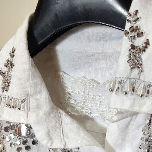 Antica Santoria Embroidered White Shirt size Large like new