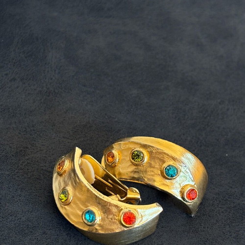 Vintage clips earrings like new, gold-colored